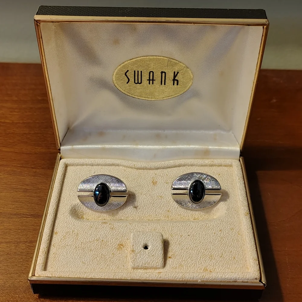 Vintage SWANK Black and Silver Tone Cuff Links